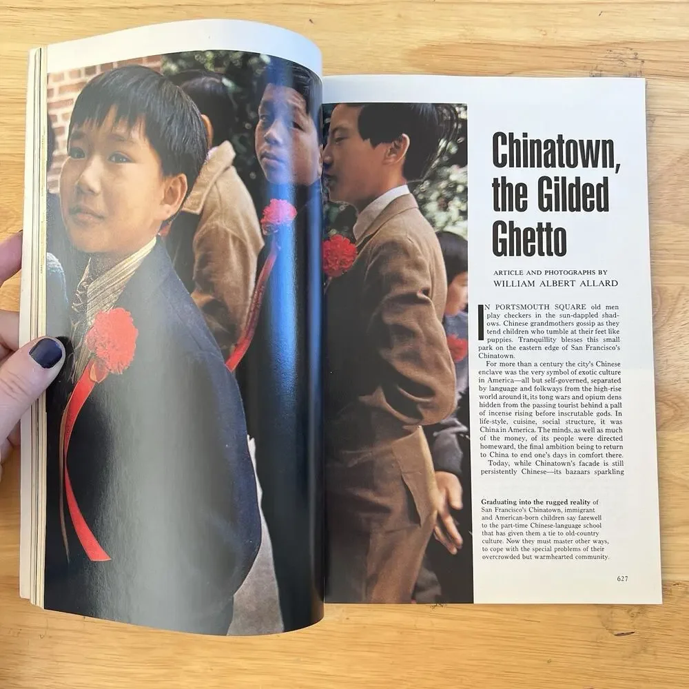 Vintage National Geographic November 1975 Magazine Christopher Columbus Hunza